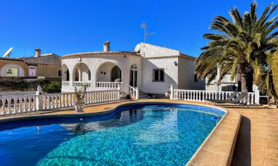 Villa - Bestaande bouw - Torrevieja -
                El Chaparral