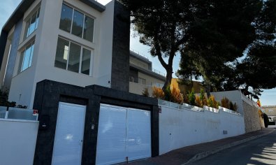 Villa - Bestaande bouw - Torrevieja - Los Balcones