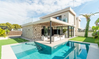 Villa - Bestaande bouw - Torrevieja - Los Balcones