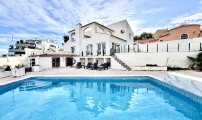 Villa - Bestaande bouw - Villamartín -
                Villamartin