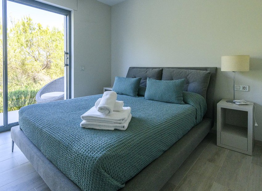 Villa de lujo con piscina privada en Las Colinas Golf Costa Blanca