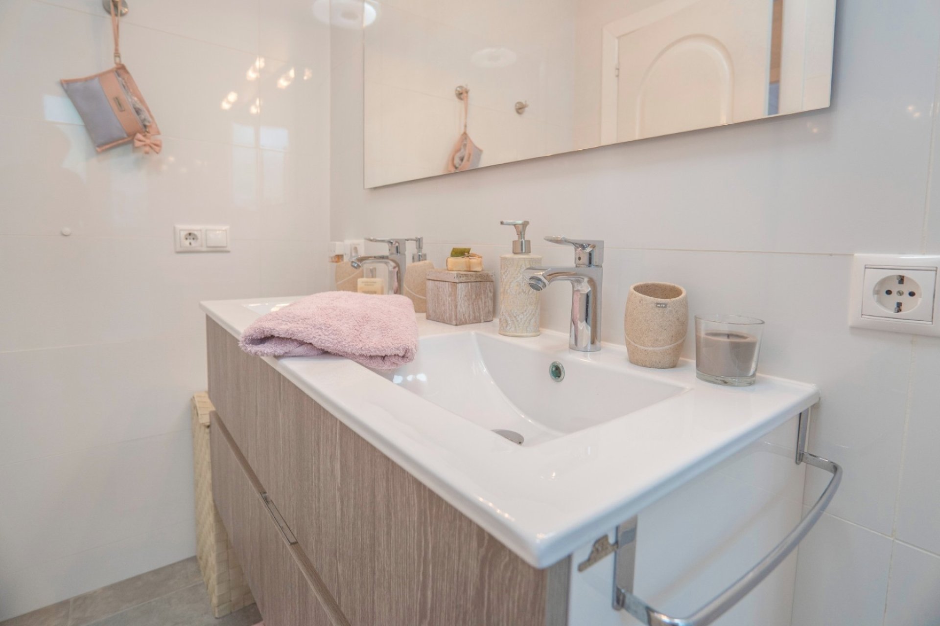 Villa de lujo con piscina privada y 5 dormitorios en Ciudad Quesada, Alicante