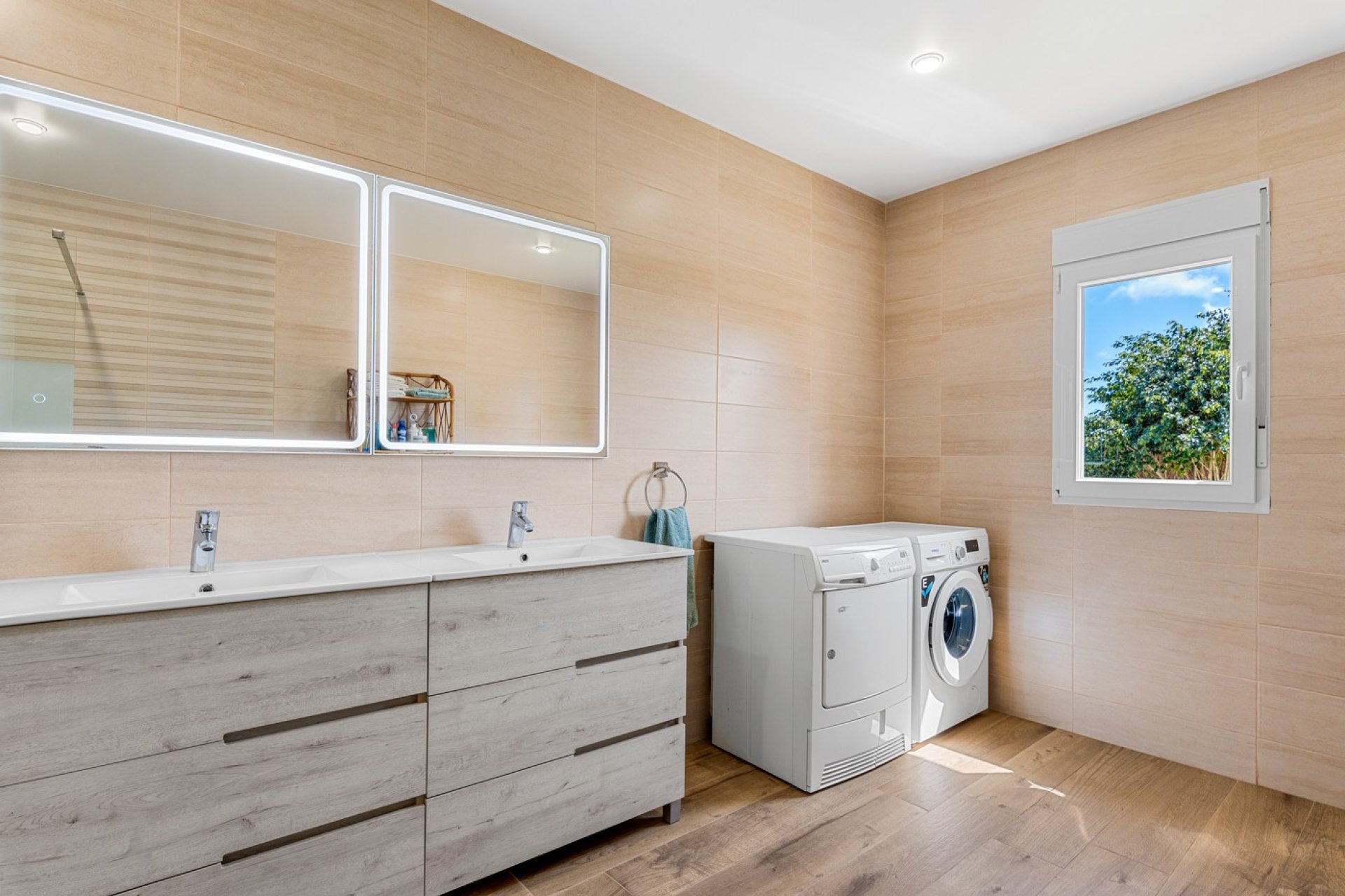 Villa de lujo con piscina privada y amplio jardín en Los Montesinos, Costa Blanca