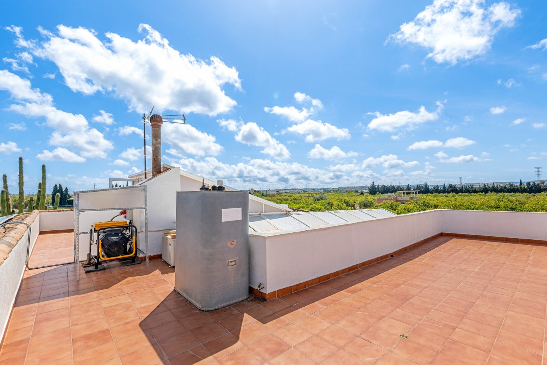 Villa de lujo con piscina privada y amplio jardín en Los Montesinos, Costa Blanca