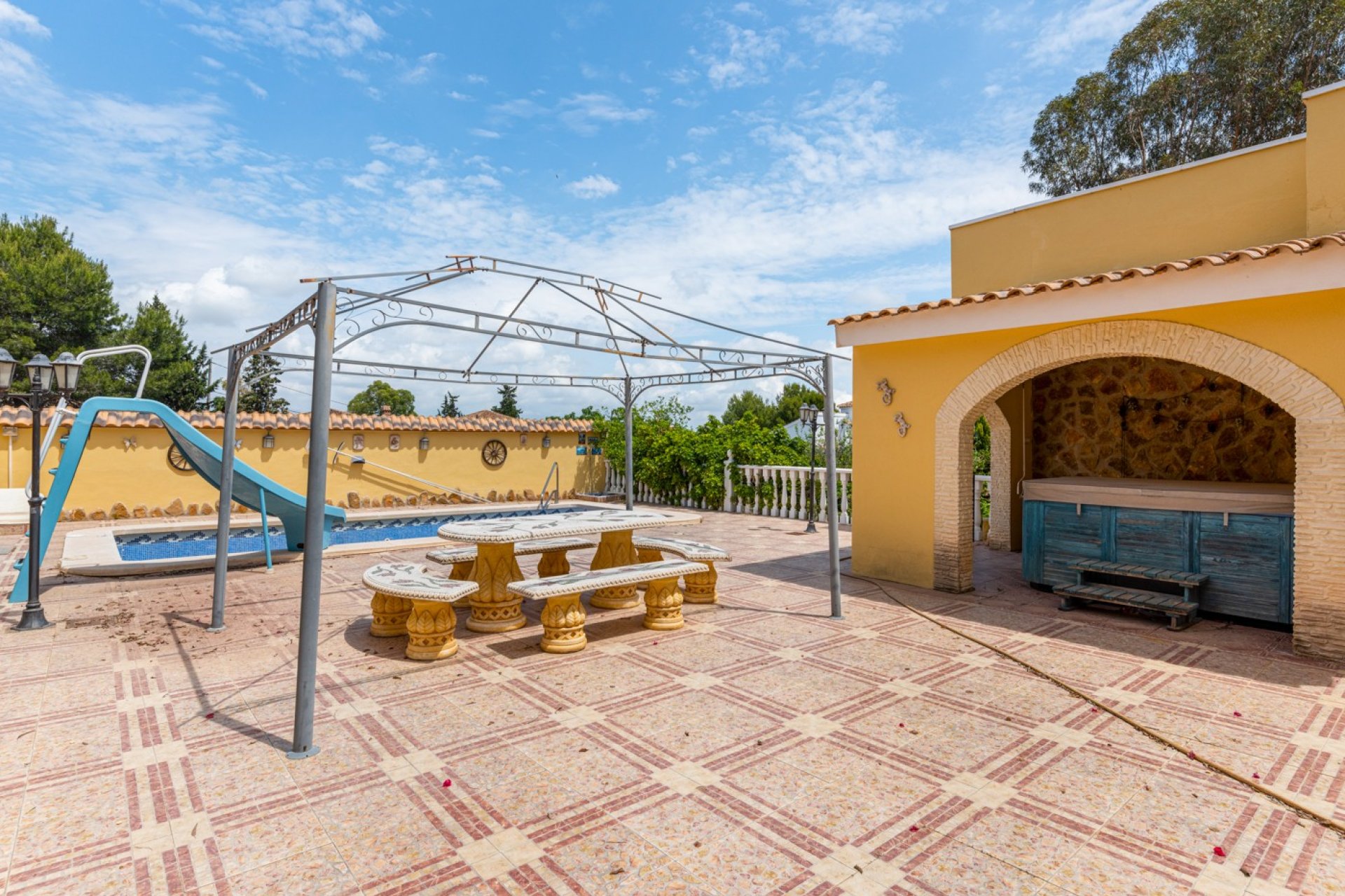Villa de lujo con piscina privada y jardín en Vistabella, cerca de Jacarilla, Costa Blanca
