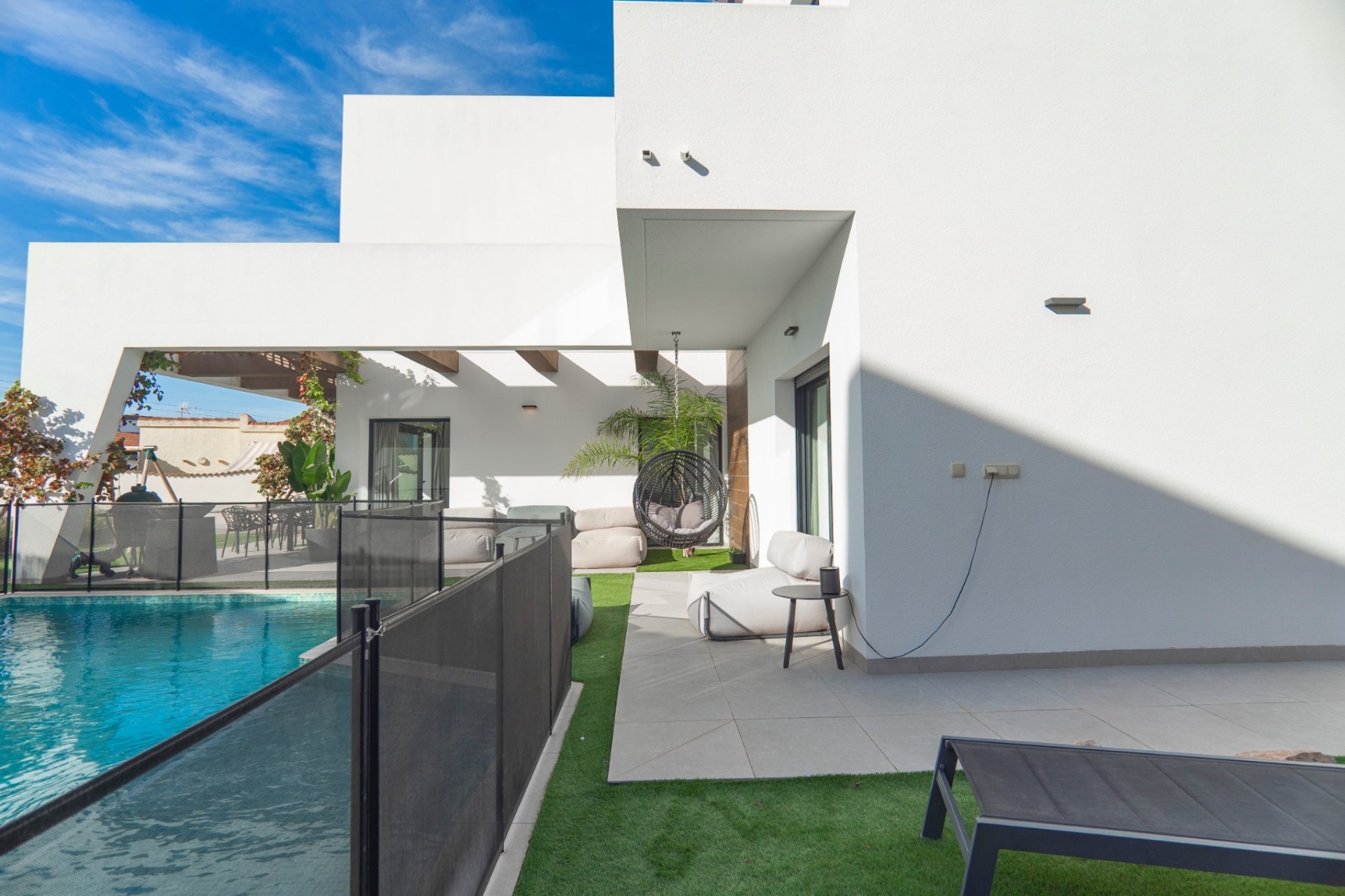 Villa de lujo con piscina privada y vistas panorámicas en Ciudad Quesada