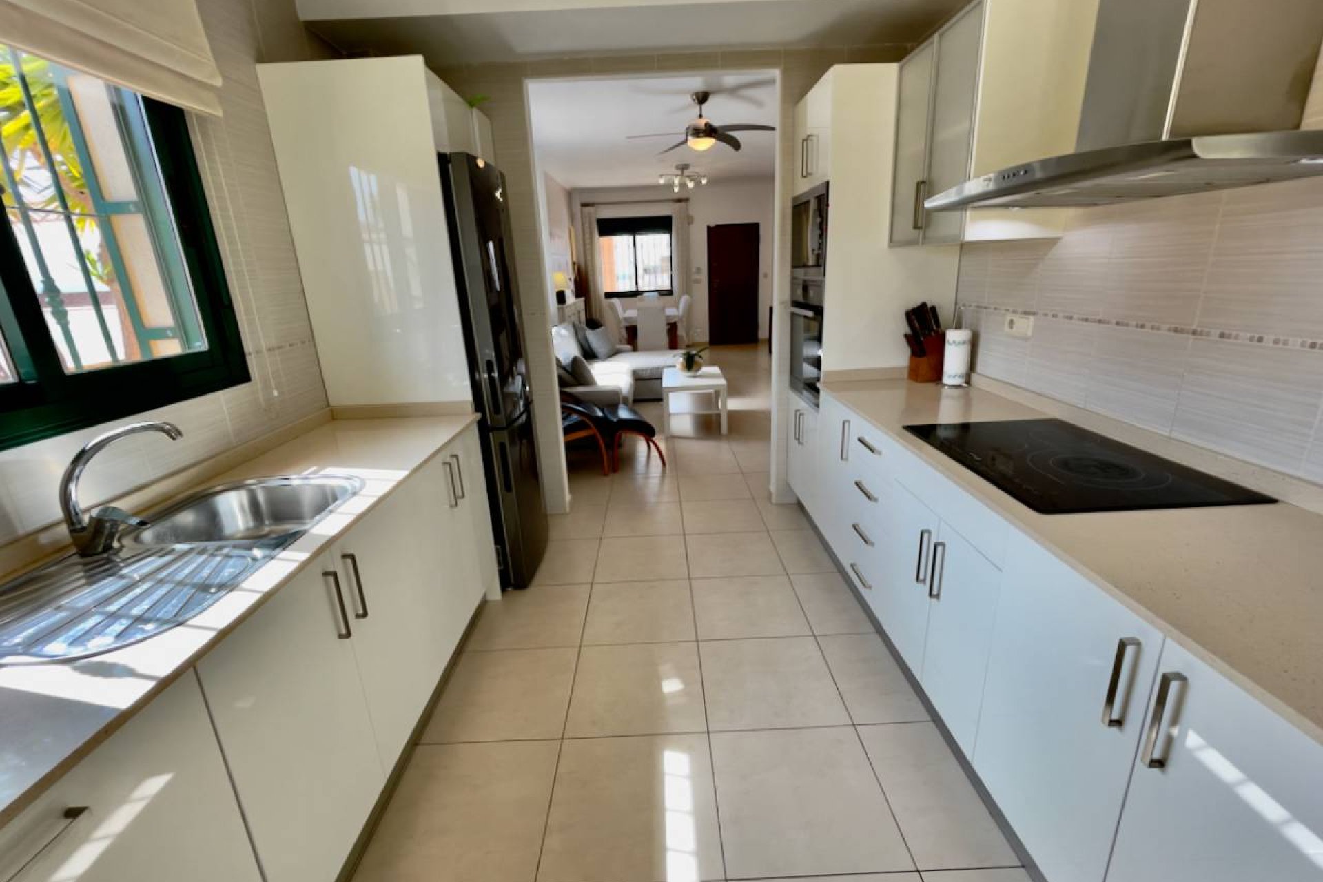 Villa de lujo con piscina privada y vistas panorámicas en Ciudad Quesada