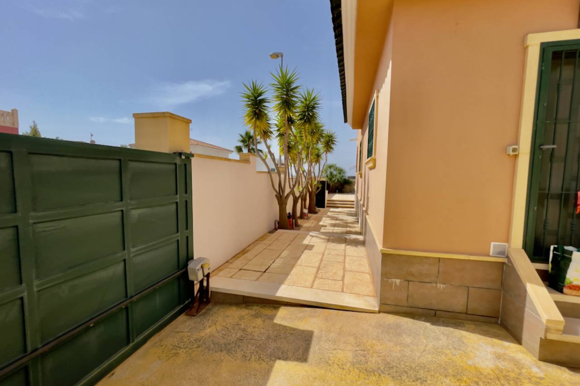 Villa de lujo con piscina privada y vistas panorámicas en Ciudad Quesada