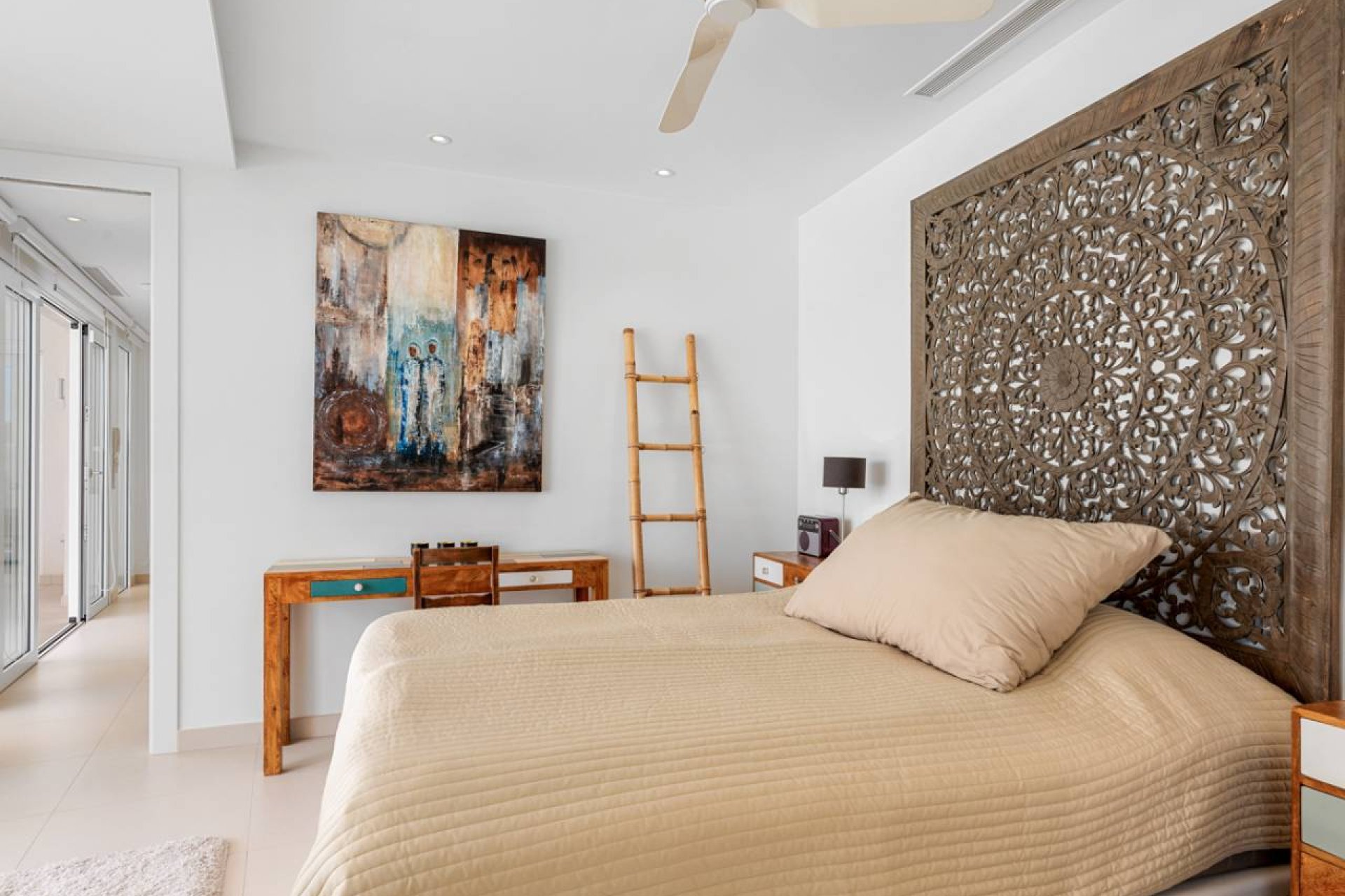 Villa de lujo con vistas al mar, 5 dormitorios y amplia parcela en Ciudad Quesada