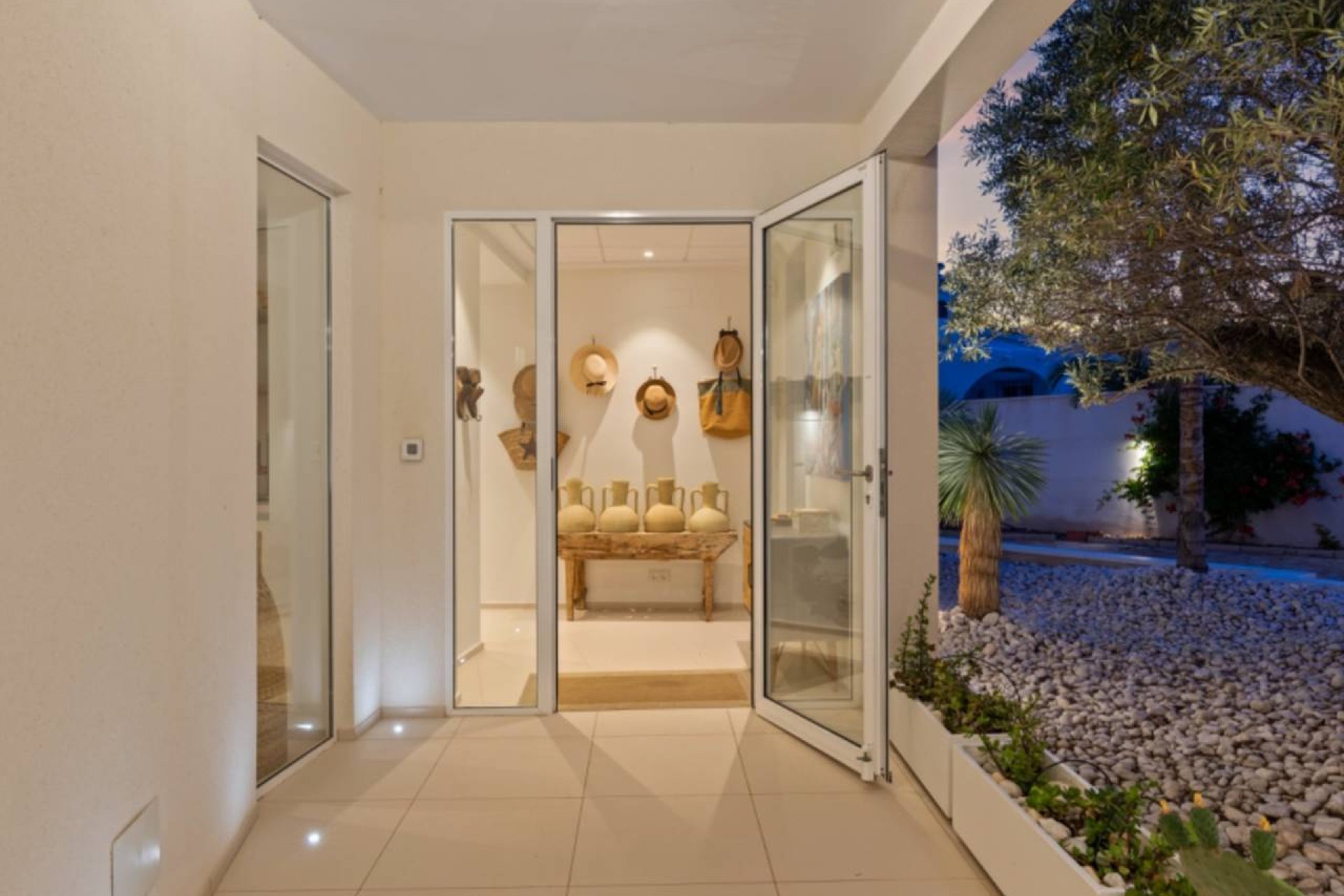 Villa de lujo con vistas al mar, 5 dormitorios y amplia parcela en Ciudad Quesada