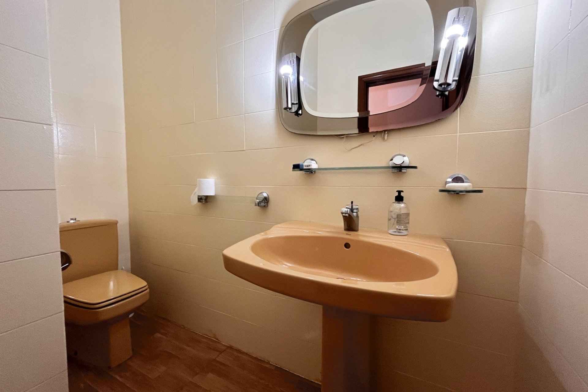 Villa de lujo con vistas al mar, piscina privada y amplio jardín en La Nucía, Costa Blanca