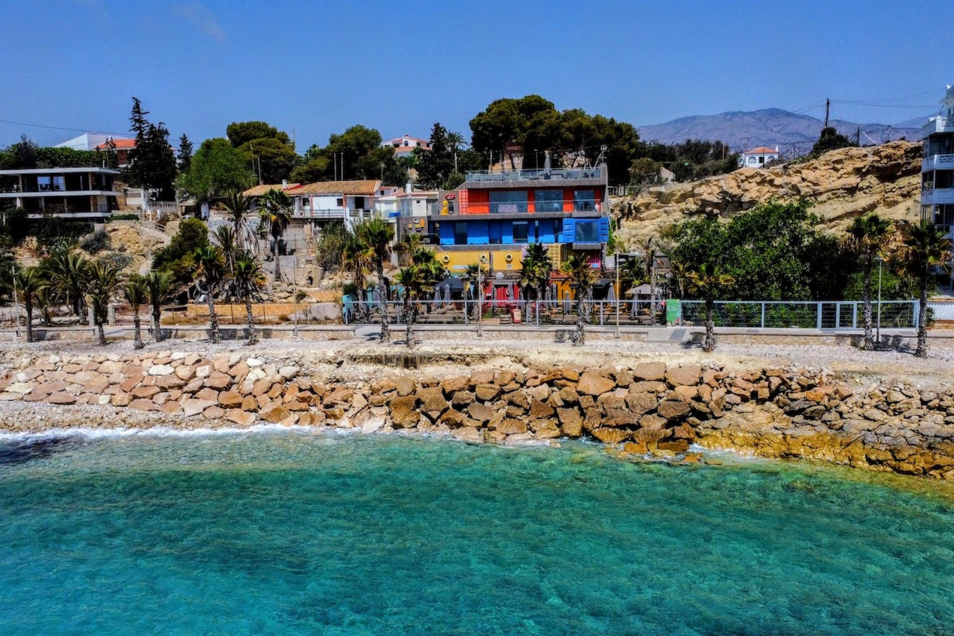 Villa de lujo con vistas al mar, piscina privada y club de playa en Villajoyosa