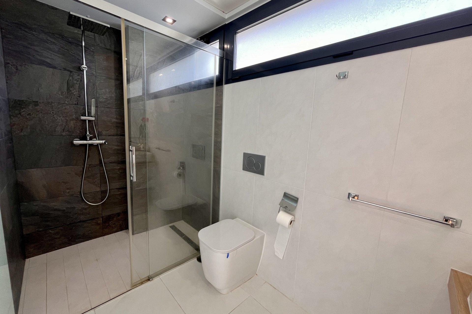 Villa de lujo con vistas al mar y piscina privada en Orihuela Costa