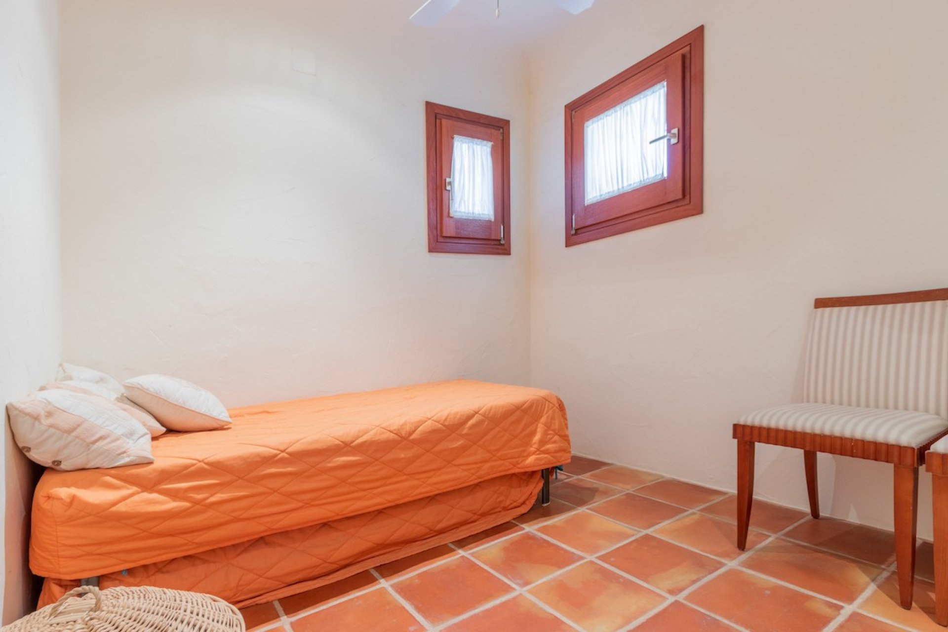 Villa de lujo de 5 dormitorios con piscina privada en Moraira