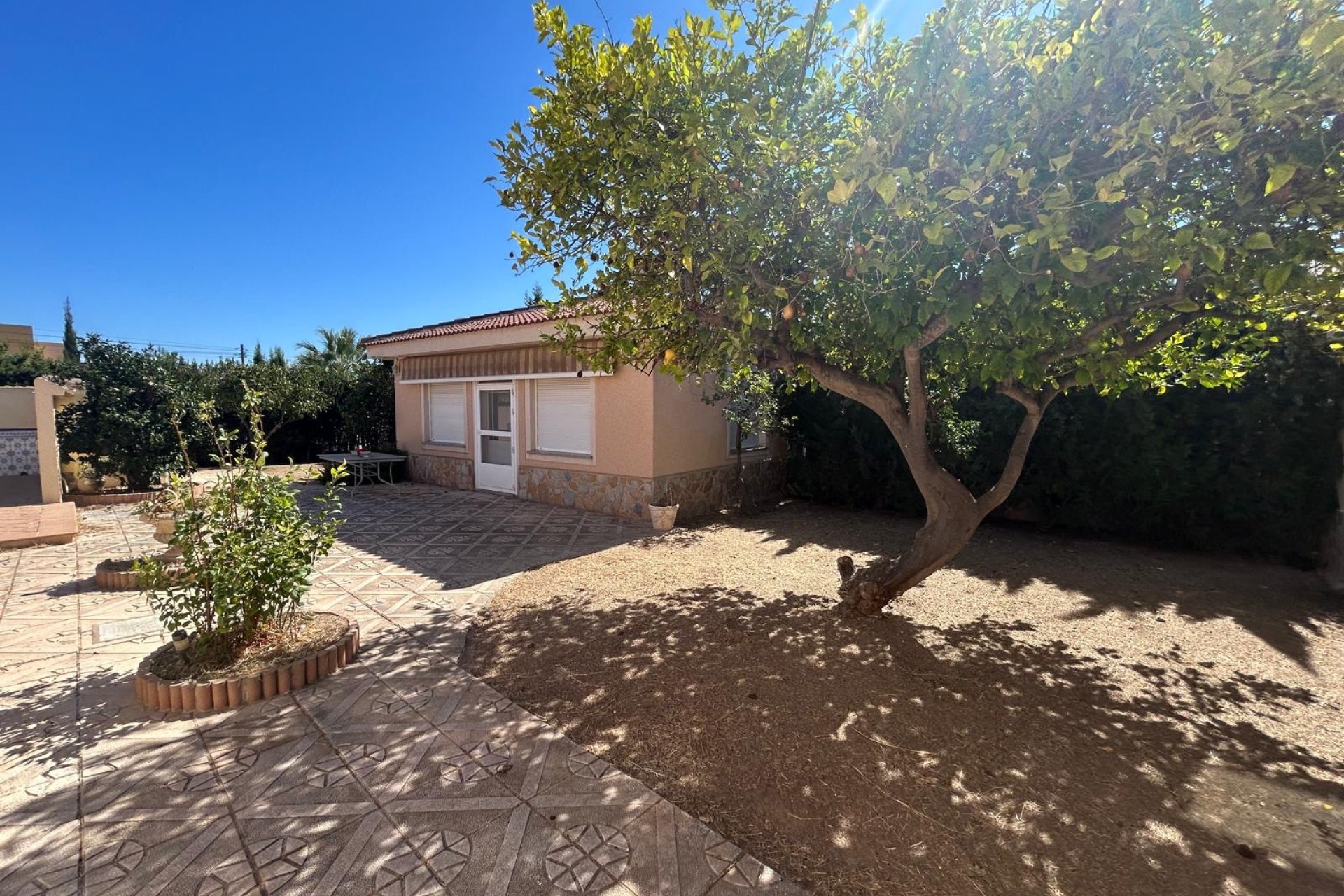 Villa de lujo de 6 dormitorios con casa de invitados y piscina privada en Ciudad Quesada