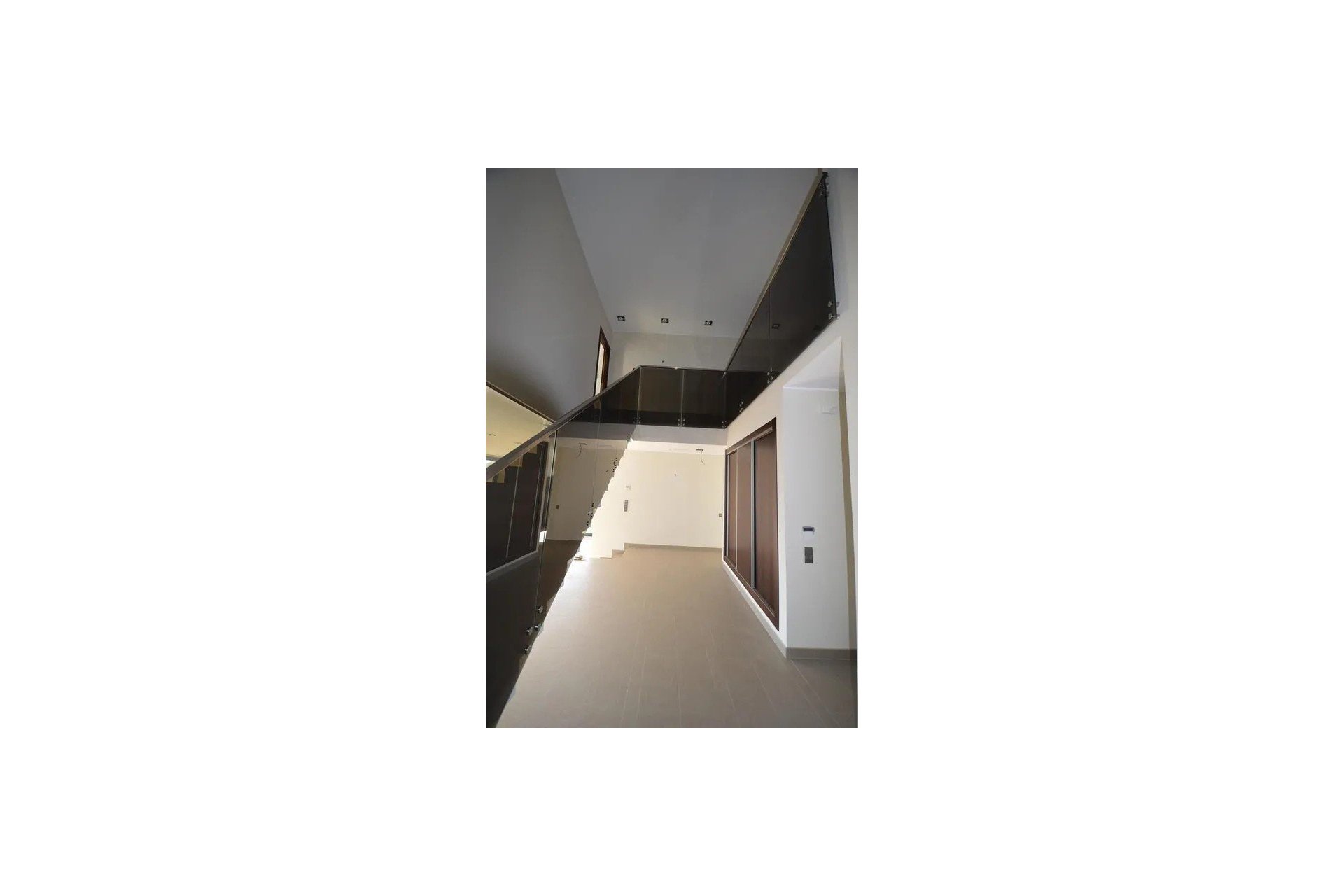 Villa de lujo de 6 dormitorios con vistas al mar y piscina privada en Orihuela Costa