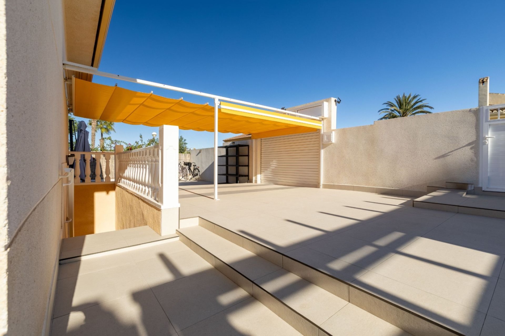 Villa de Lujo en Benijófar - Comprar casa Costa Blanca