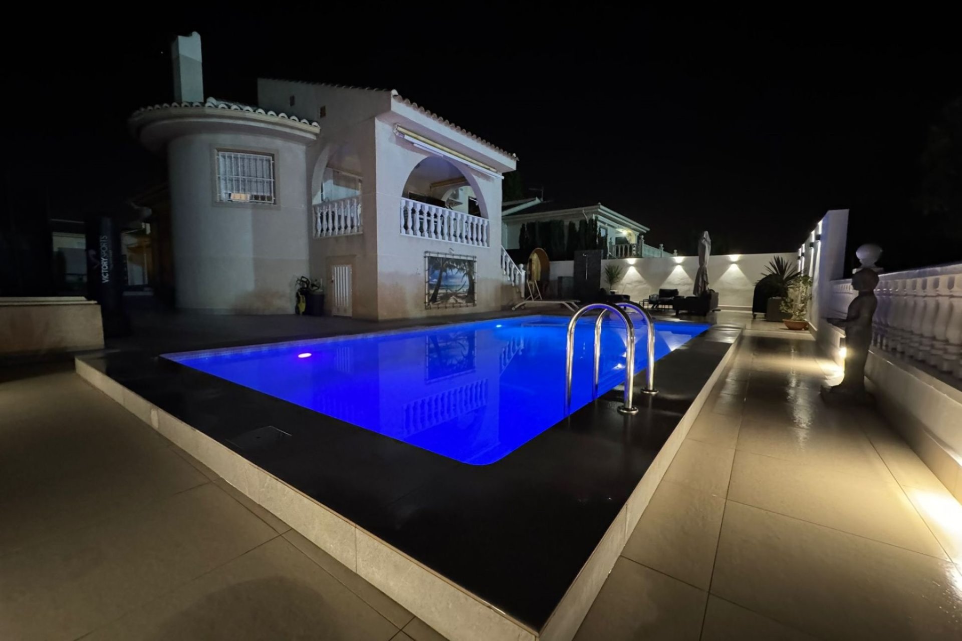 Villa de Lujo en Benijófar - Comprar casa Costa Blanca