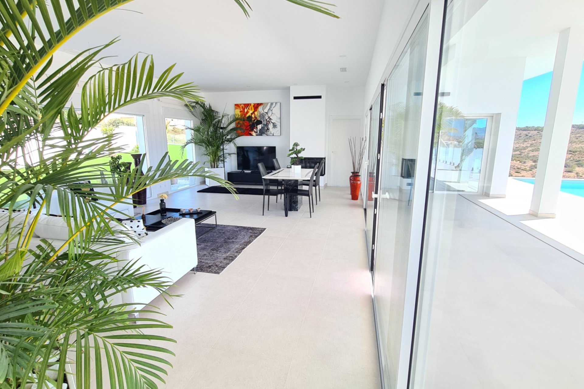 Villa de lujo en La Marina con vistas panorámicas, piscina y cerca de la playa