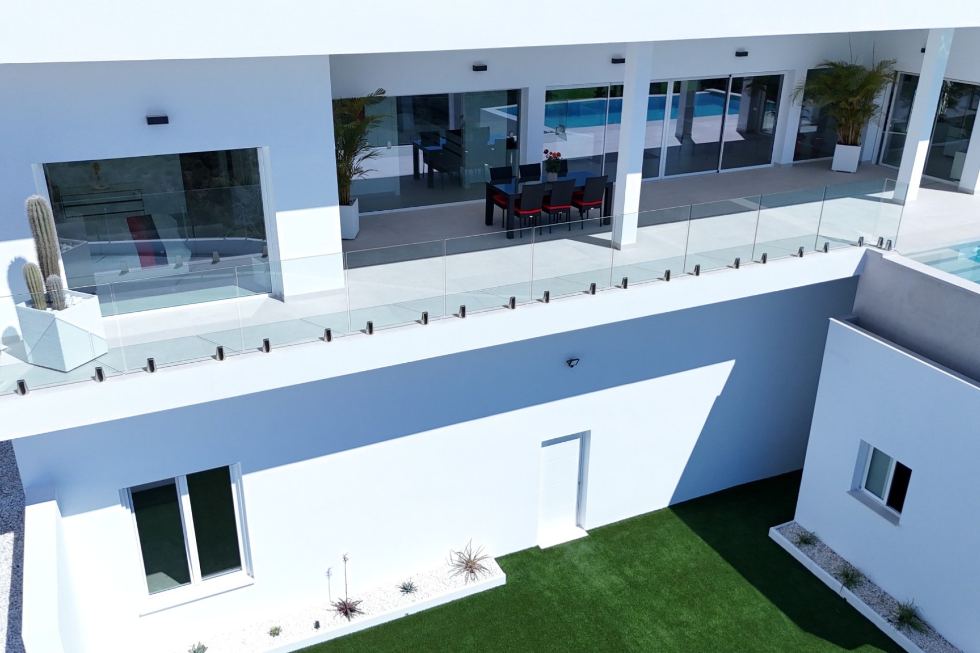 Villa de lujo en La Marina con vistas panorámicas, piscina y cerca de la playa