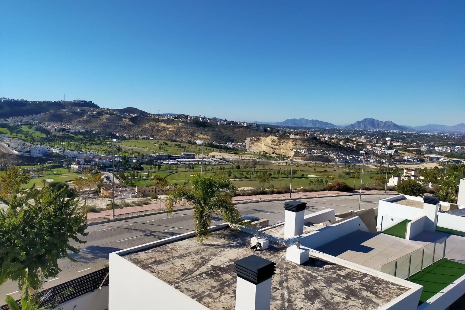 Villa de lujo en Rojales: 6 dormitorios, piscina privada, garaje