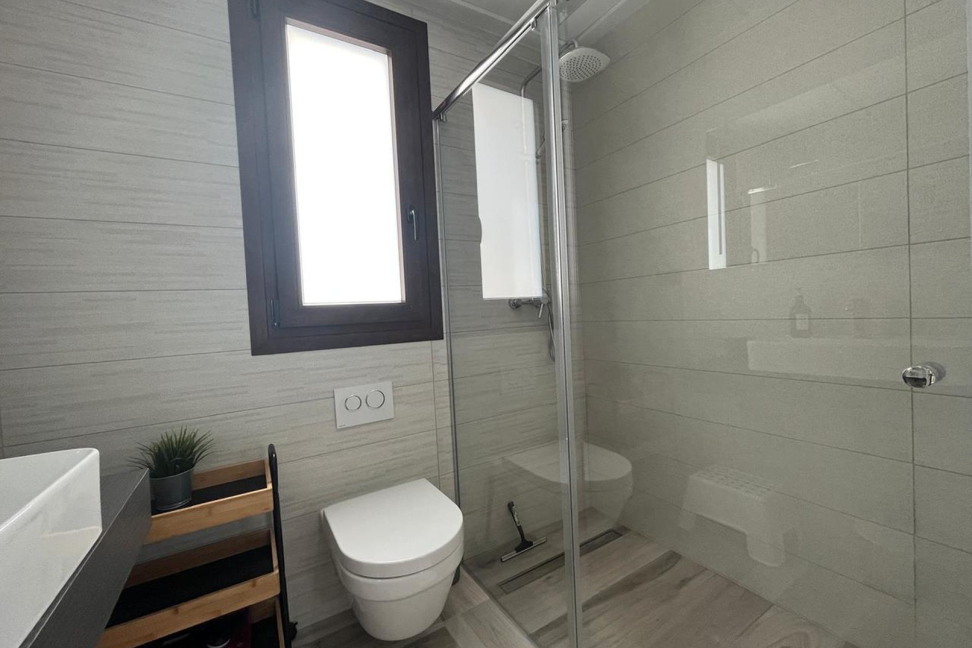 Villa de lujo en Torrevieja con piscina privada, vistas al mar y licencia turística