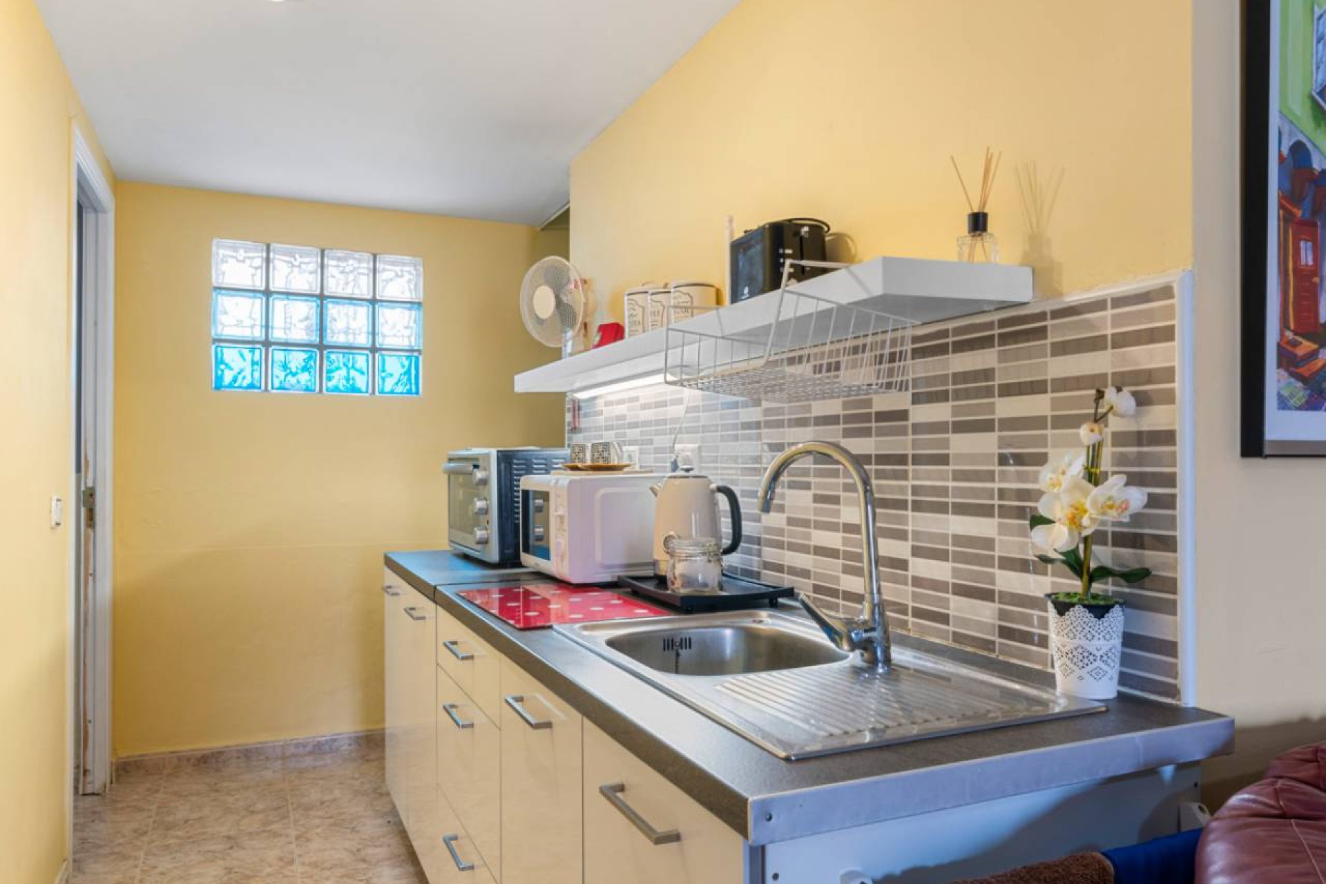 Villa de lujo independiente de 6 dormitorios, con piscina privada y apartamento independiente en Benijófar