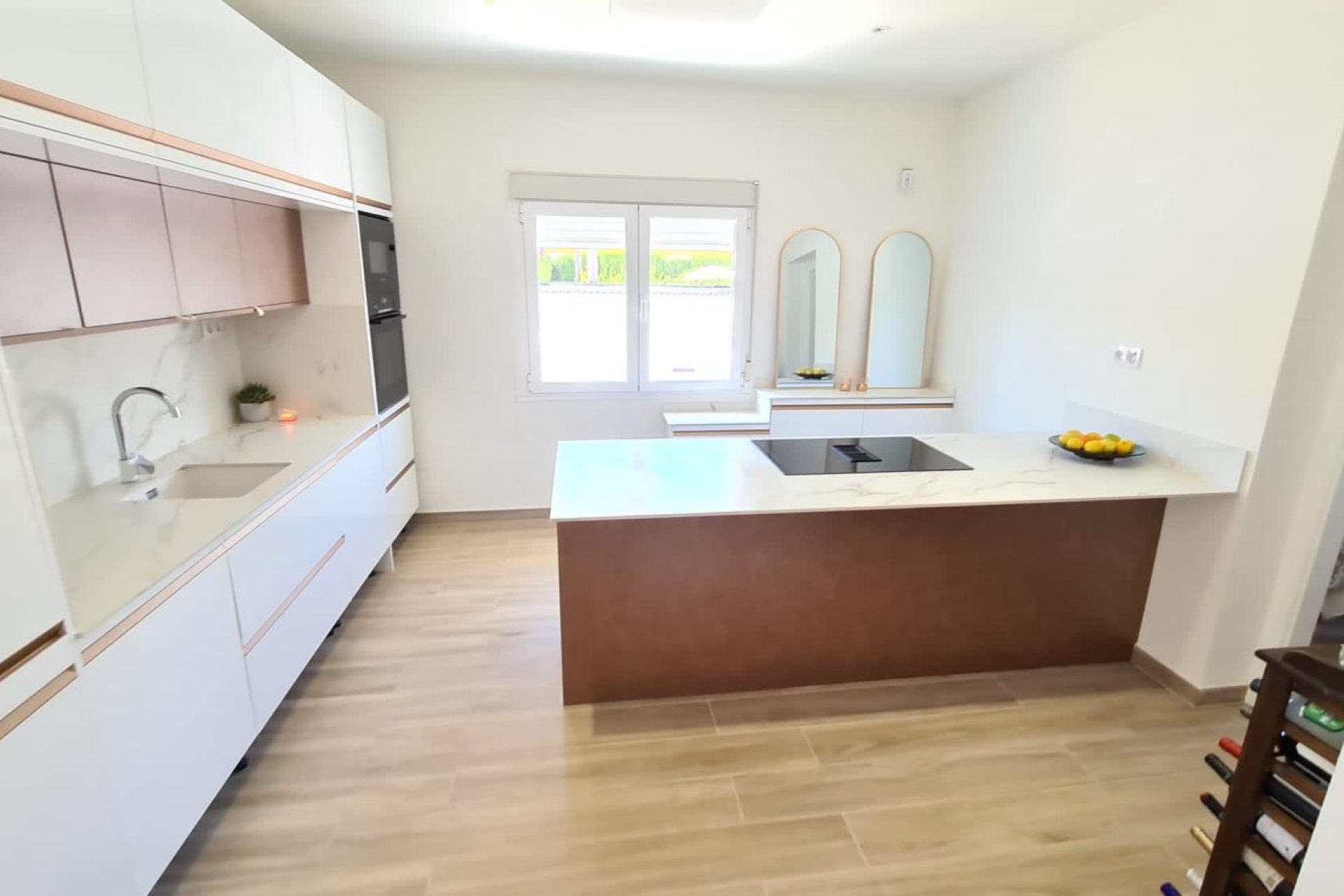 Villa de lujo renovada con piscina y paneles solares en Ciudad Quesada