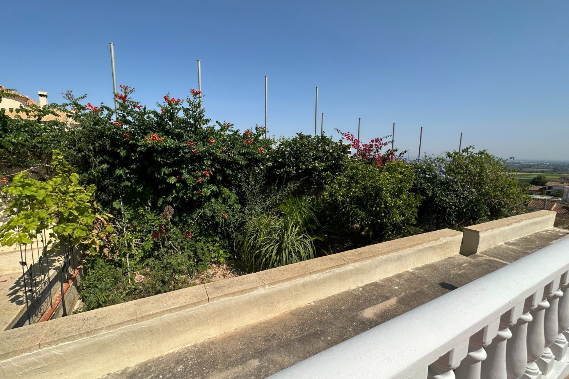 Villa en Algorfa con piscina privada, 3 dormitorios y un amplio jardín