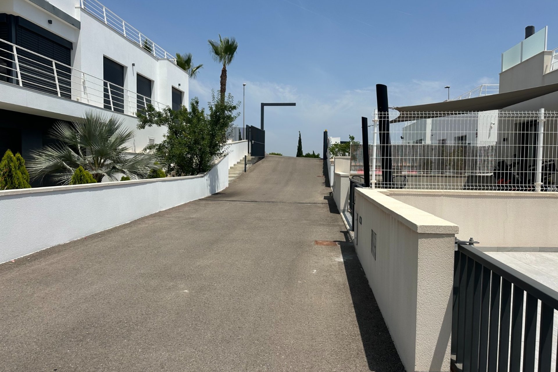 Villa en San Miguel de Salinas con piscina privada