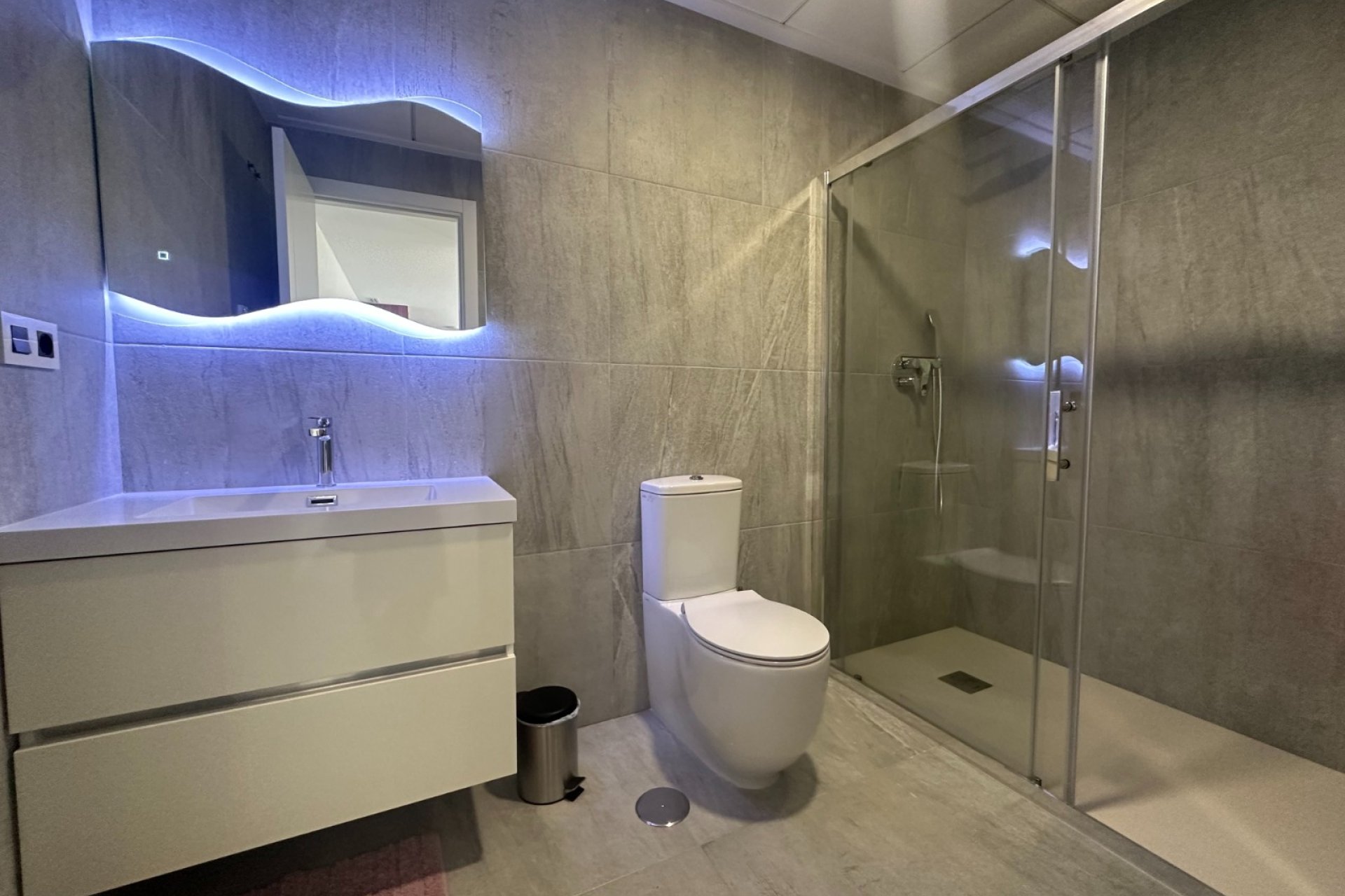 Villa en San Miguel de Salinas con piscina privada