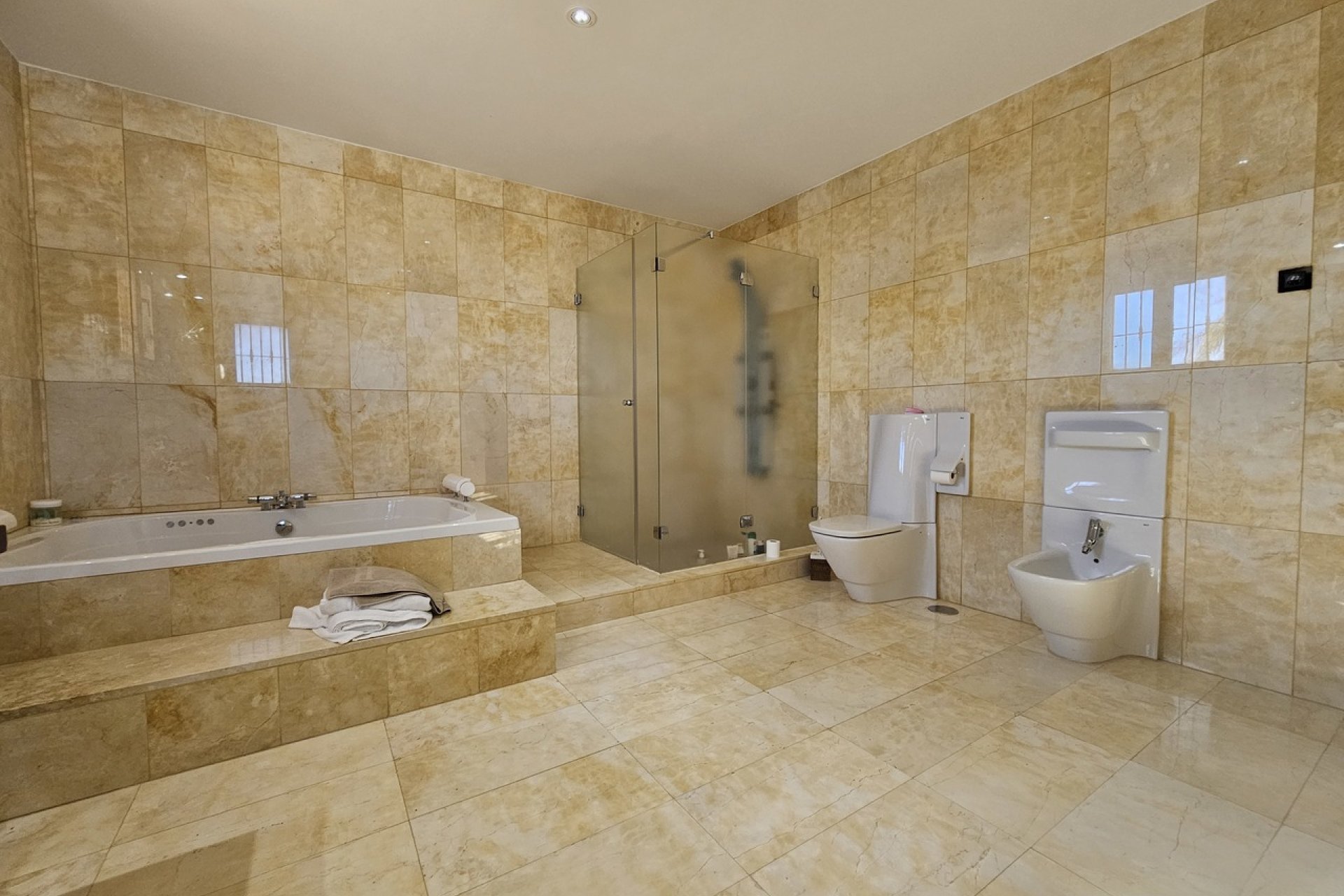 Villa exclusiva de 5 dormitorios con piscina privada en La Manga Club, España