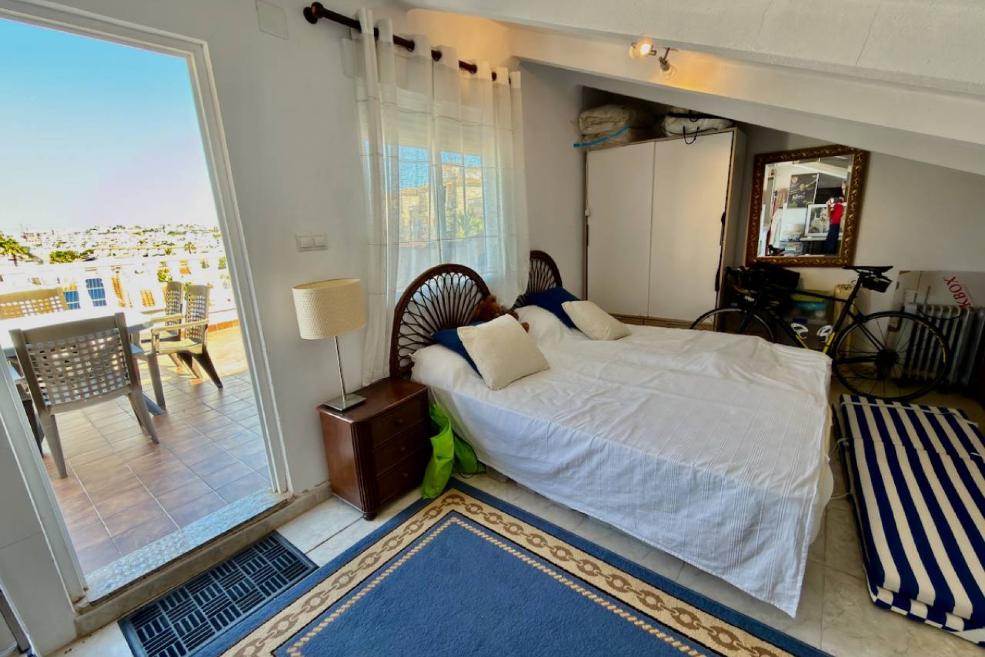 Villa independiente con jardín y solárium en Ciudad Quesada, cerca del campo de golf y la playa