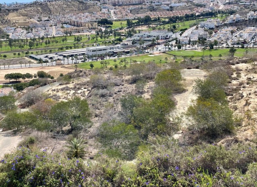 Villa independiente con piscina privada y vistas panorámicas en Ciudad Quesada