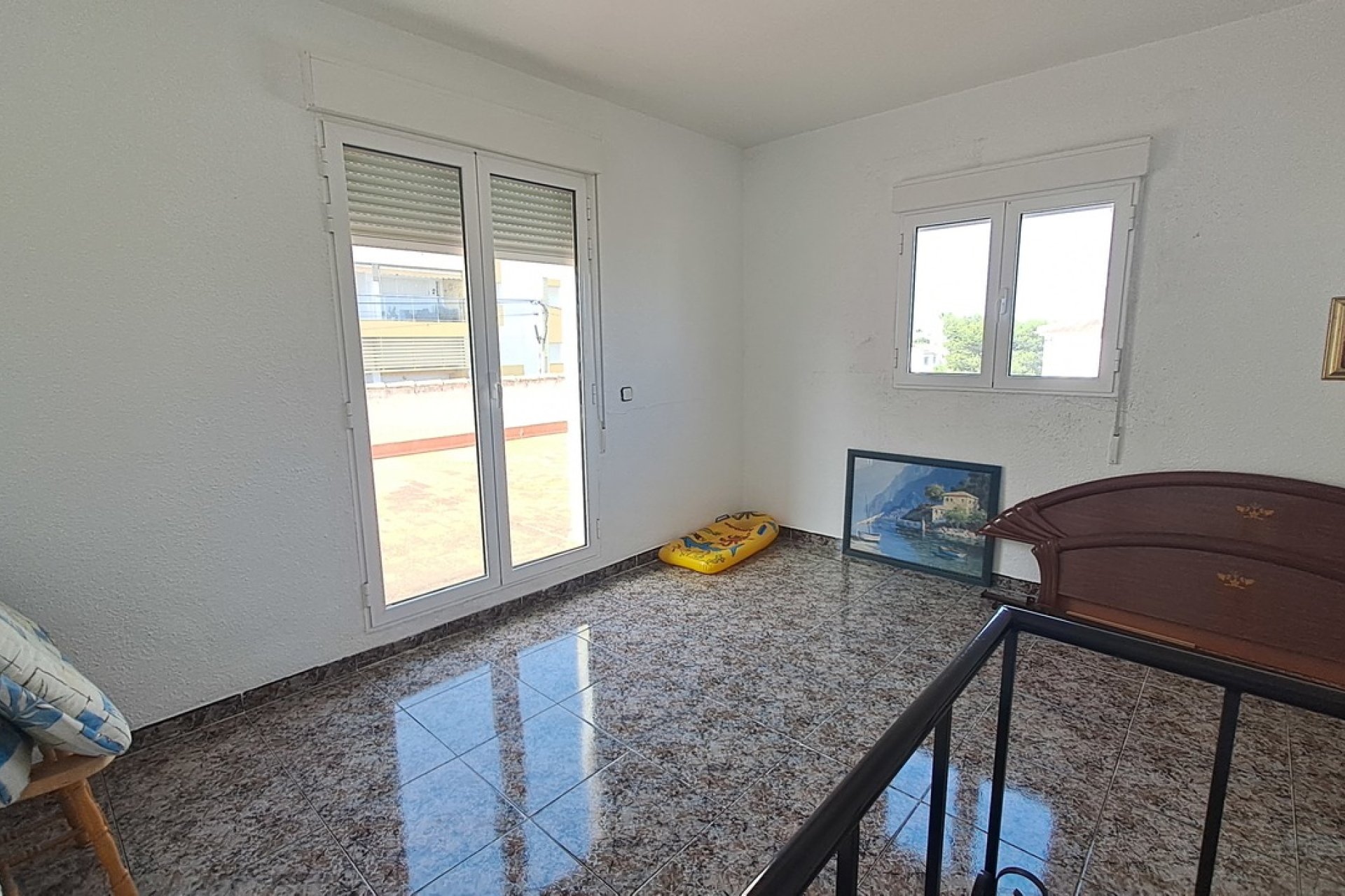 Villa independiente en Villamartín, 5 dormitorios, vistas al mar, cerca del campo de golf