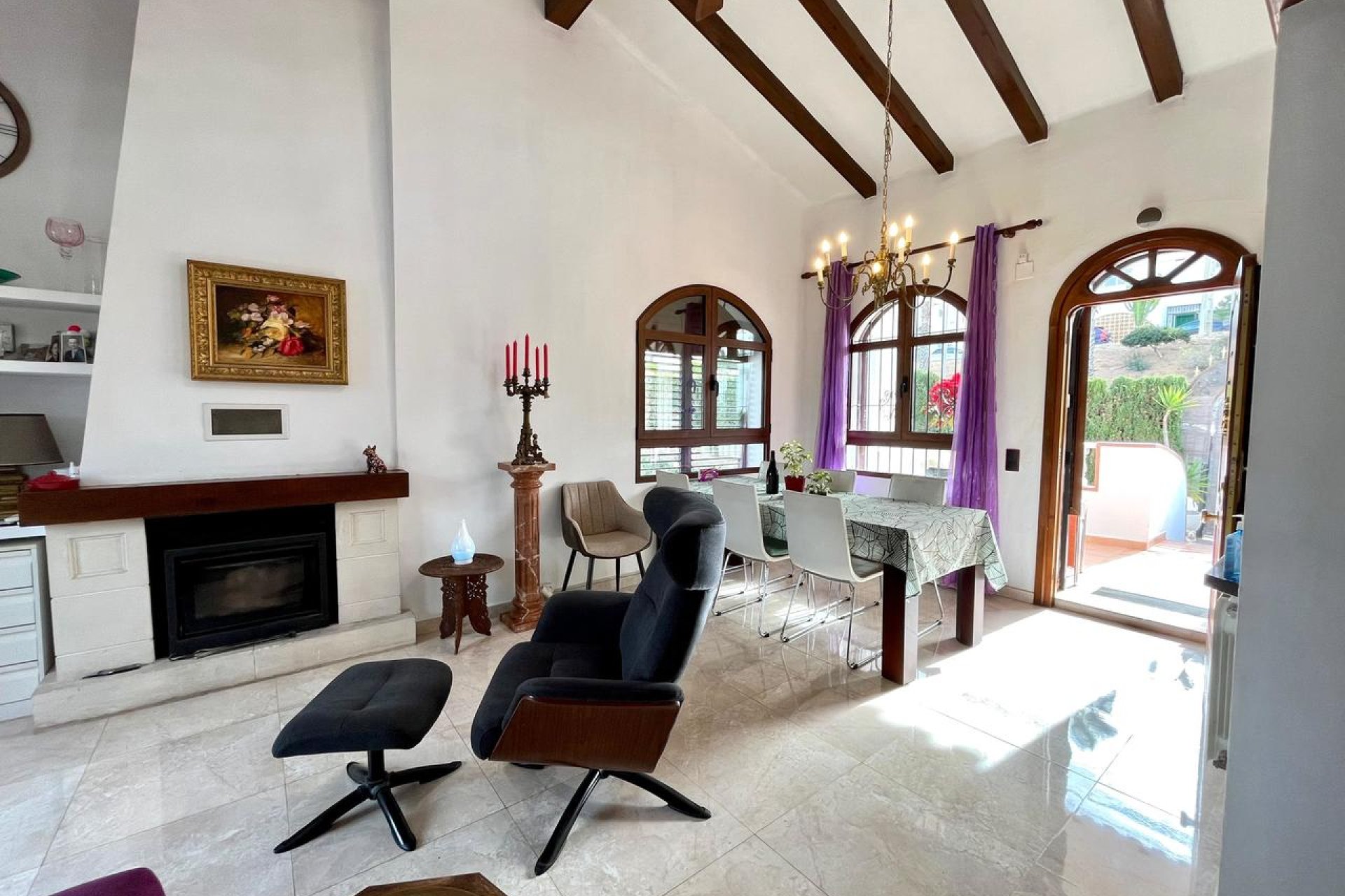 Villa independiente en Villamartín con piscina, vistas al campo de golf y 4 dormitorios