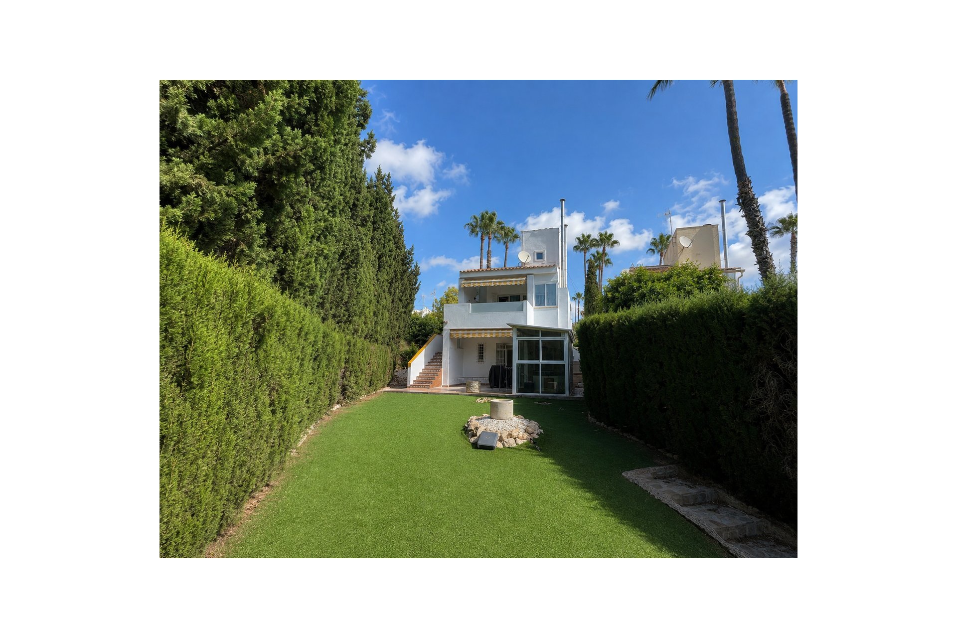 Villa junto al campo de golf en Villamartín