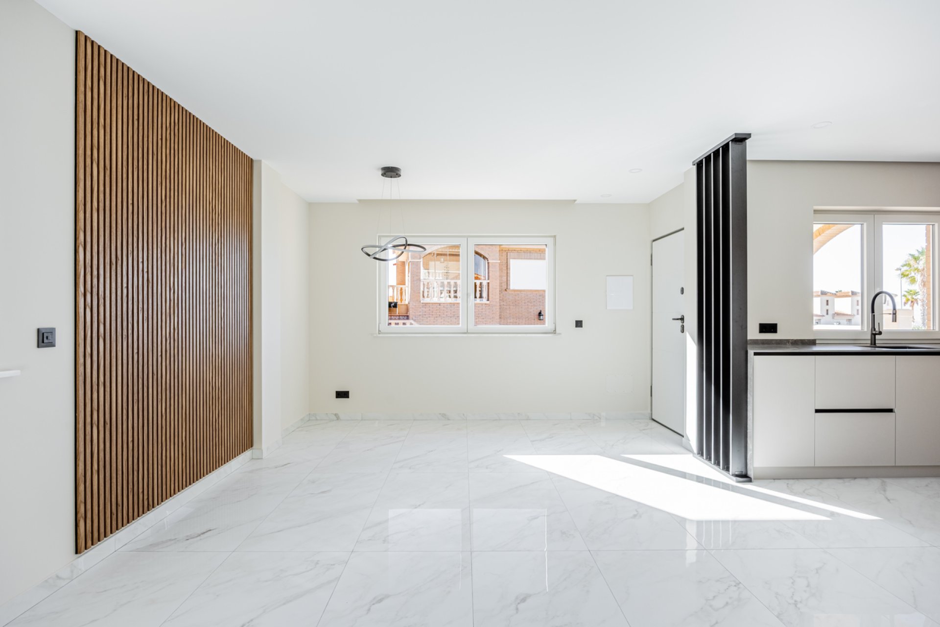 Villa moderna con piscina privada en Ciudad Quesada, cerca del campo de golf