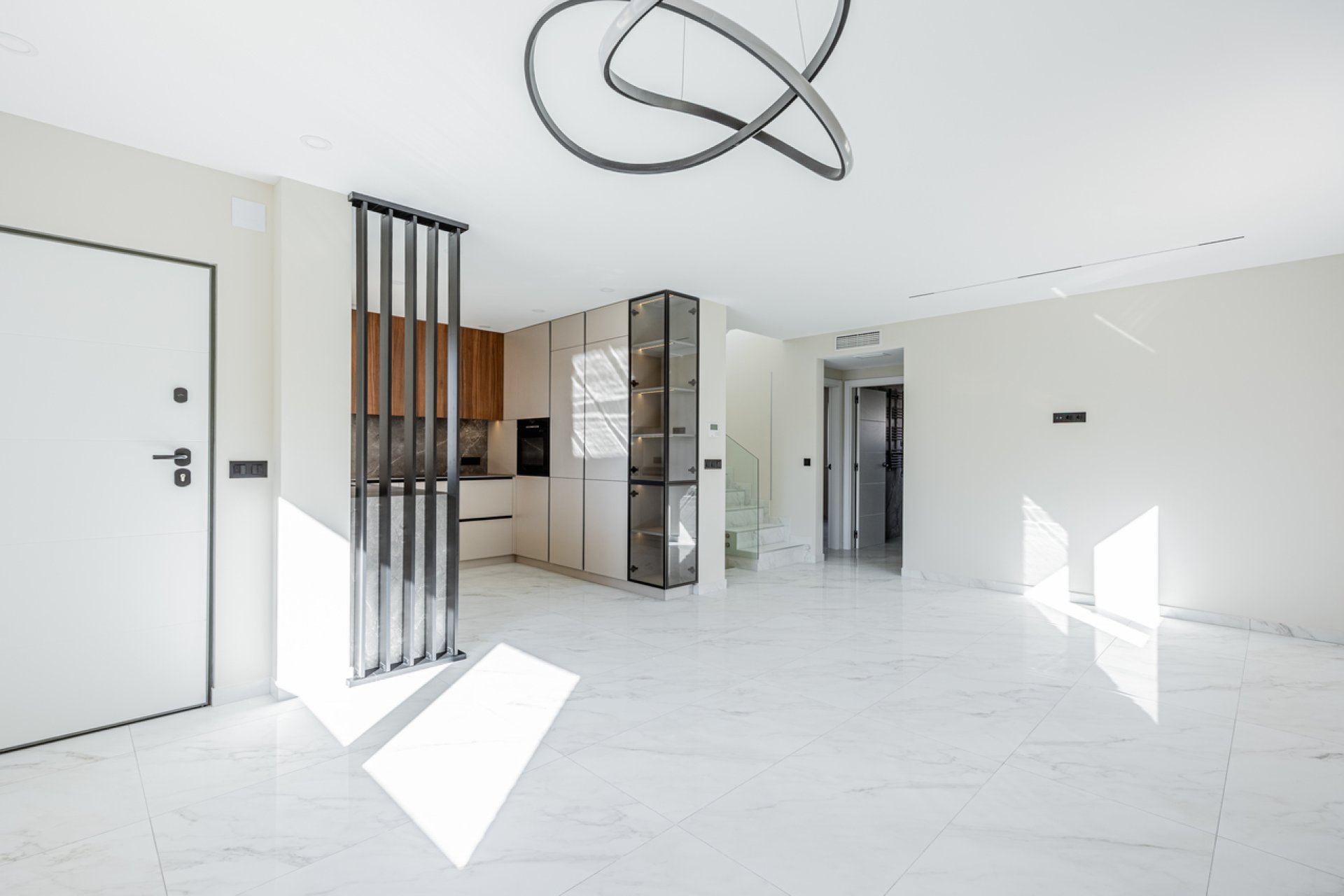 Villa moderna con piscina privada en Ciudad Quesada, cerca del campo de golf