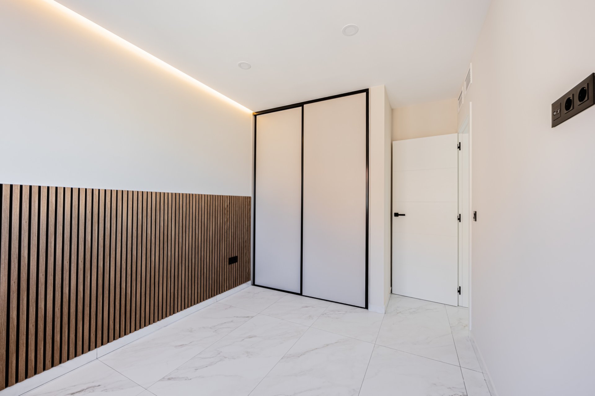 Villa moderna con piscina privada en Ciudad Quesada, cerca del campo de golf