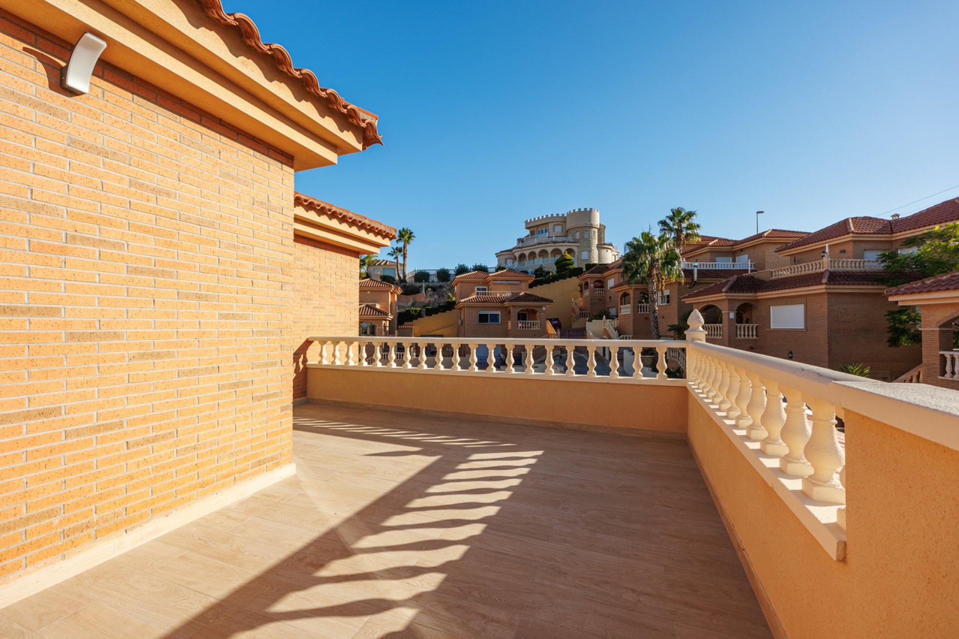 Villa moderna con piscina privada en Ciudad Quesada, cerca del campo de golf