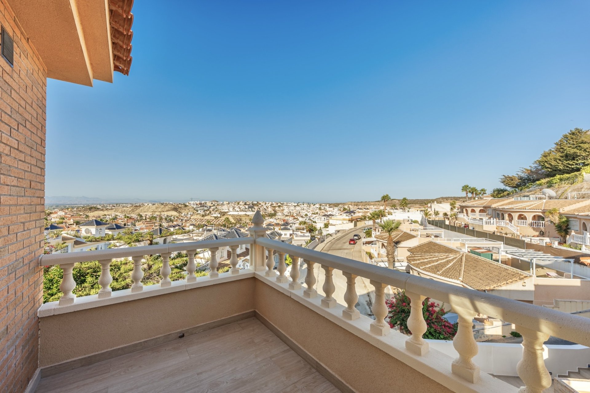 Villa moderna con piscina privada en Ciudad Quesada, cerca del campo de golf
