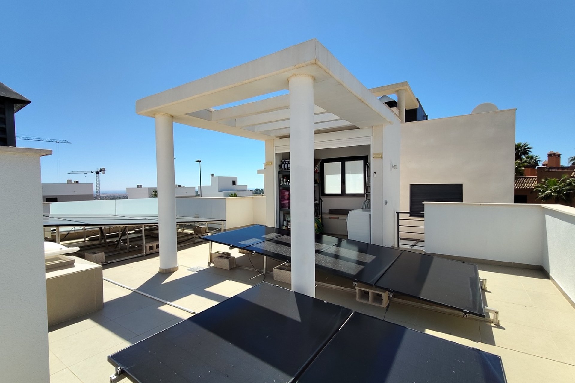 Villa moderna con piscina privada en San Miguel de Salinas