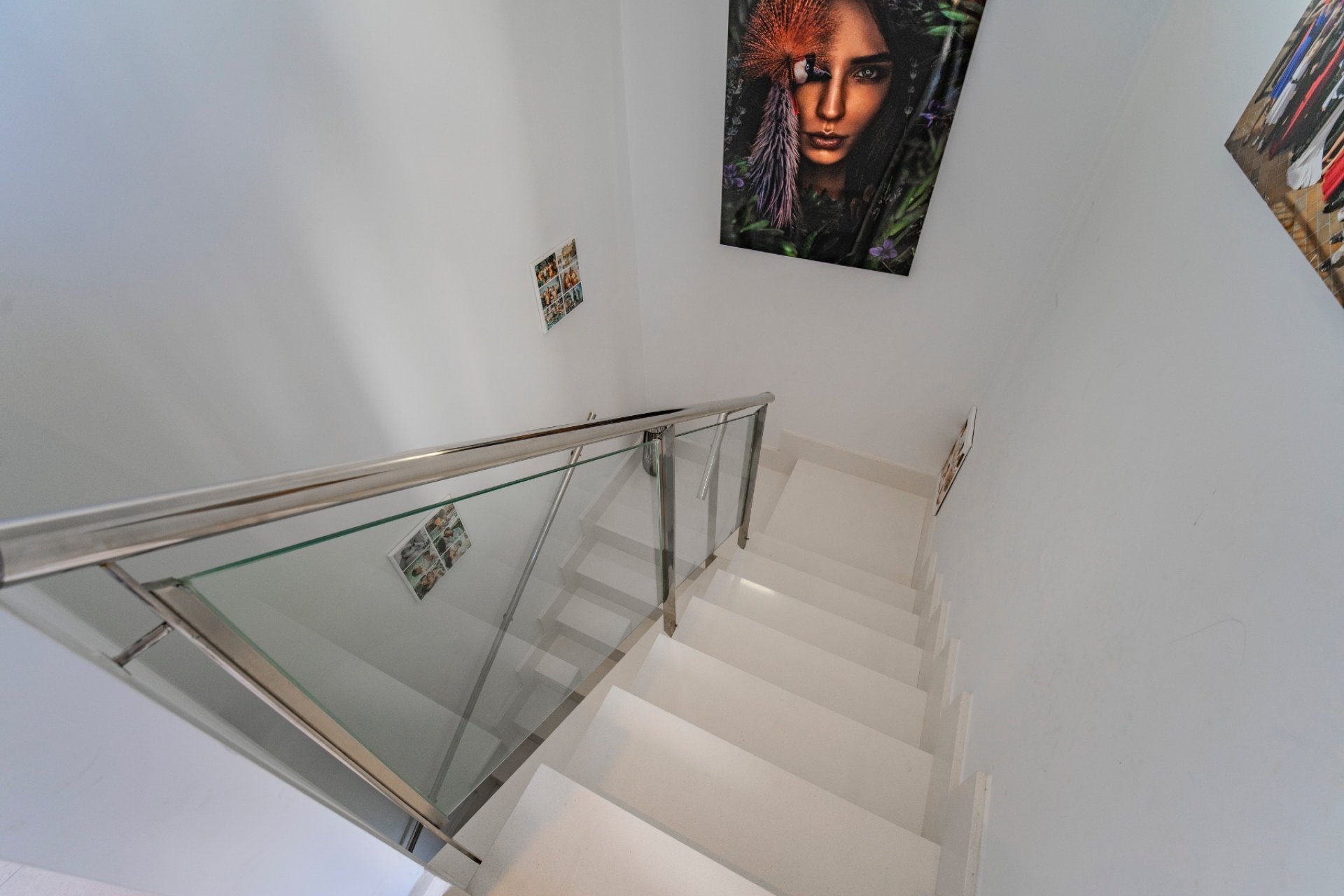 Villa moderna de lujo con piscina privada y solárium en venta en Benijófar