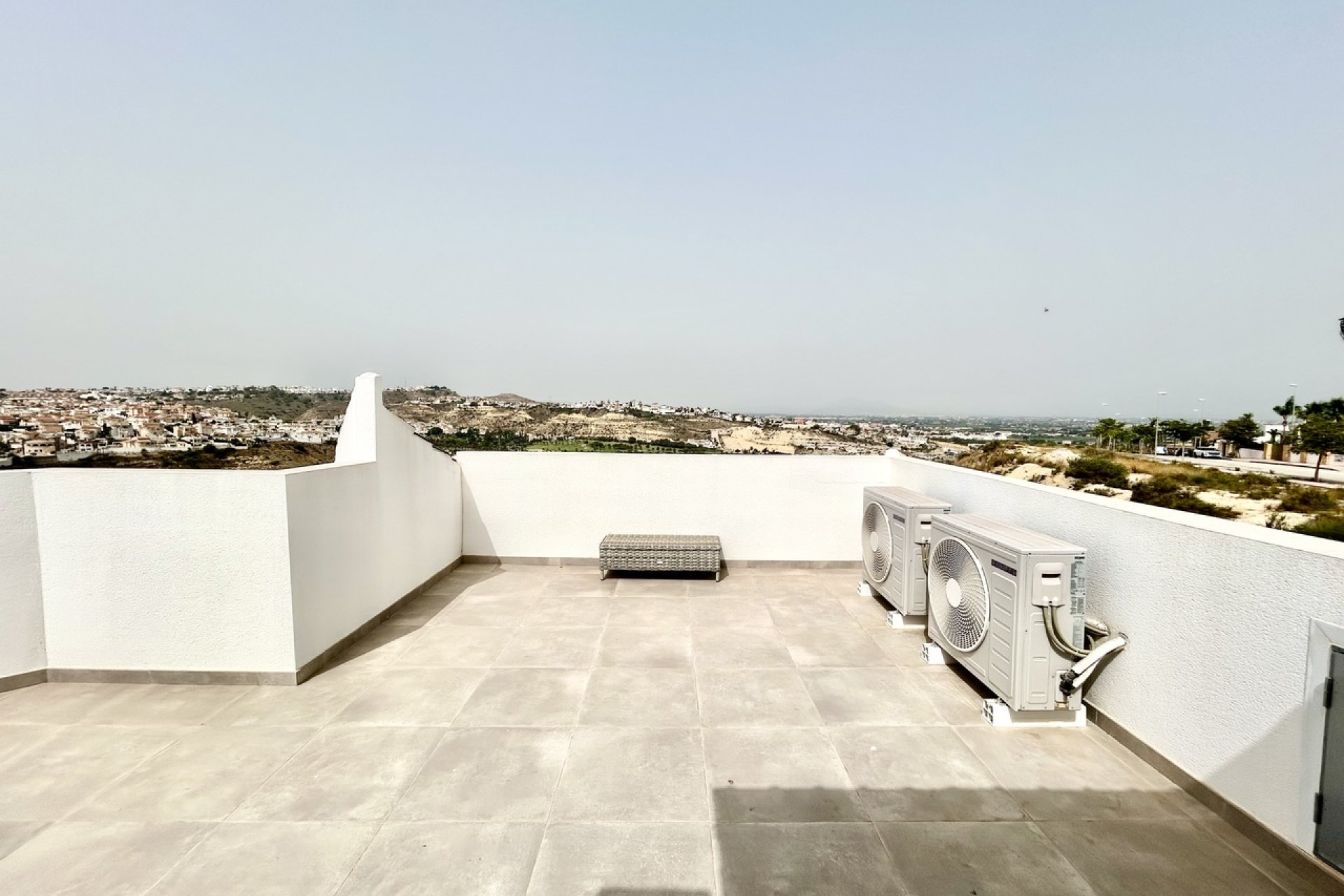 Villa moderna de lujo con vistas al campo de golf y a las montañas en Ciudad Quesada