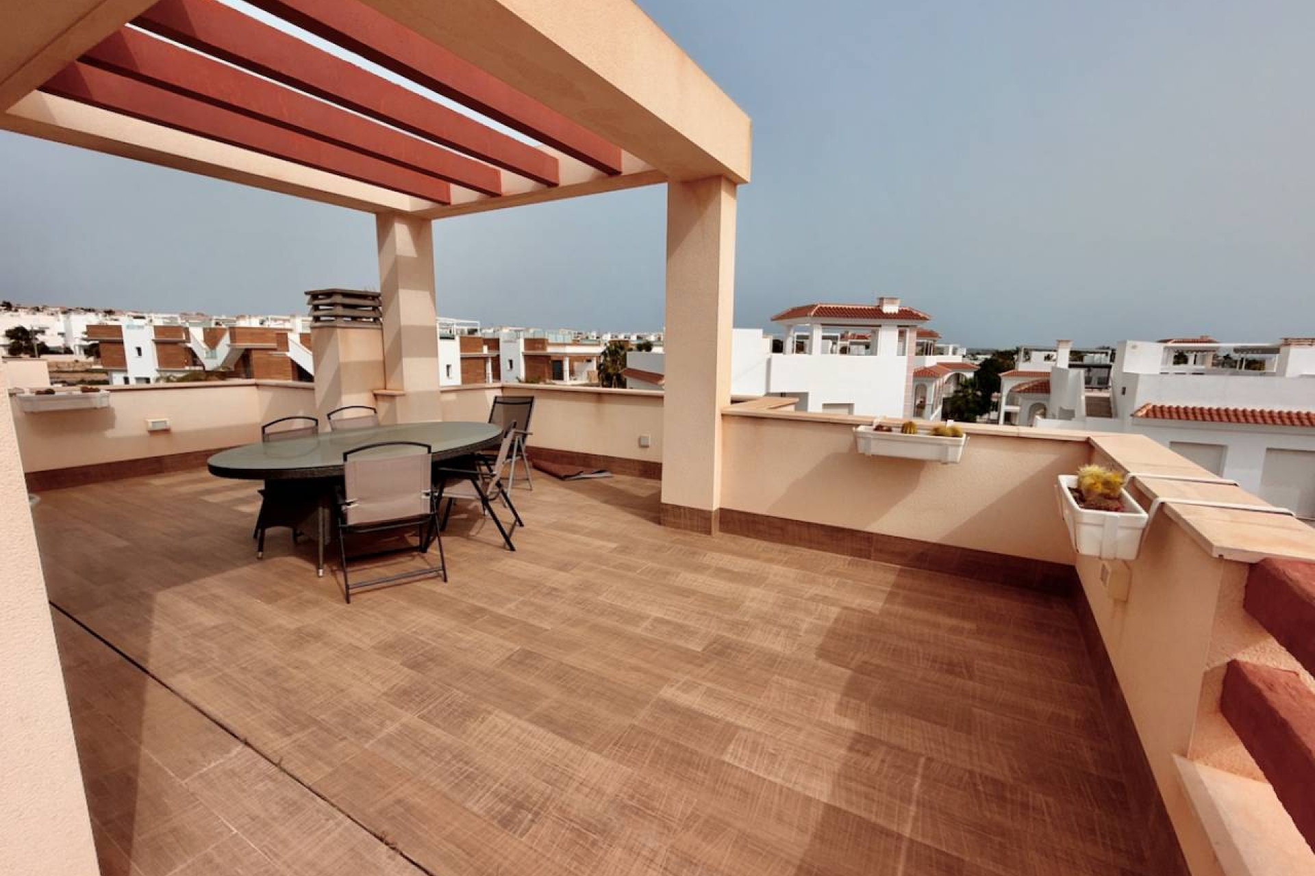 Villa moderna de nueva construcción con piscina privada y solárium en Ciudad Quesada