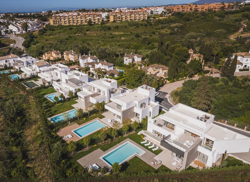 Villa - New Build -
            El Paraíso - HS-15270