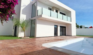 Villa - New Build - Fortuna -
                Urbanizacion Las Kalendas