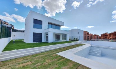 Villa - New Build - Manilva -
                La Duquesa