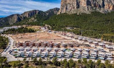 Villa - New Build - Polop -
                Polop